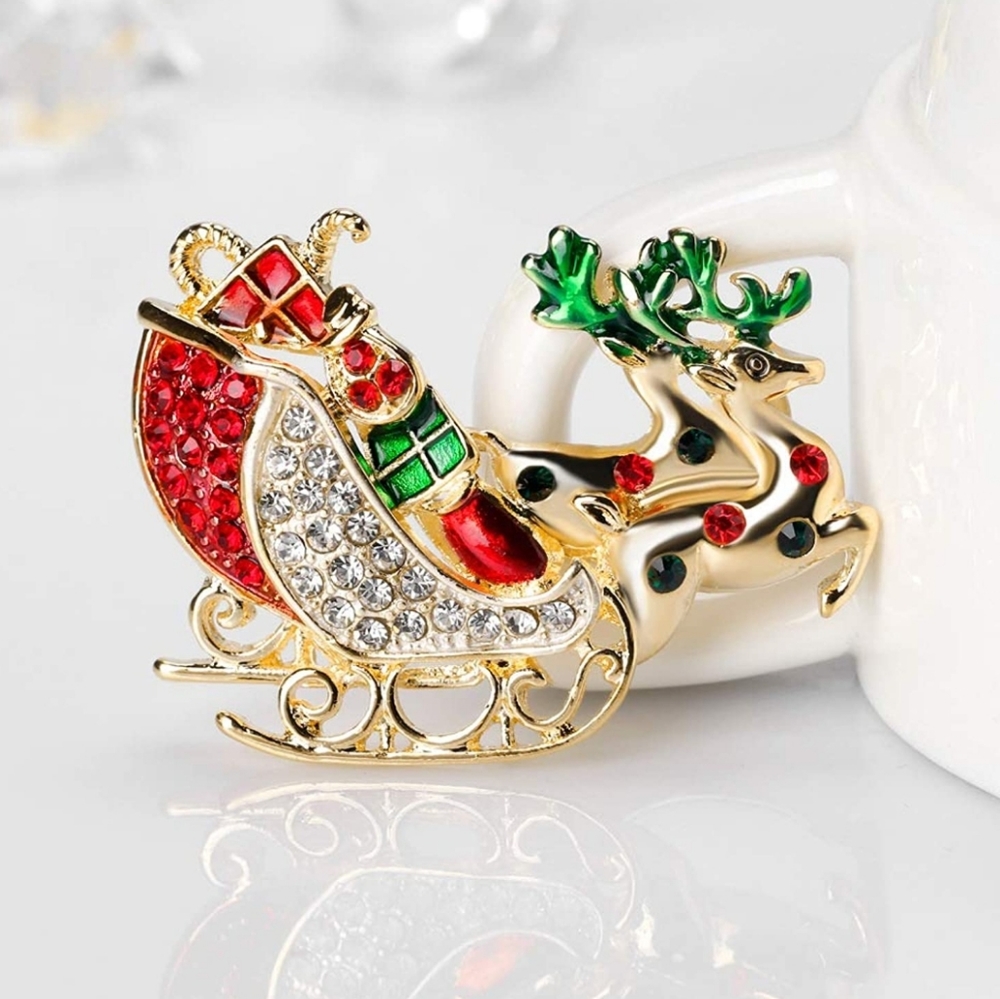Reindeer Sleigh Rhinestone Christmas Brooch pin - Picture 7 of 7